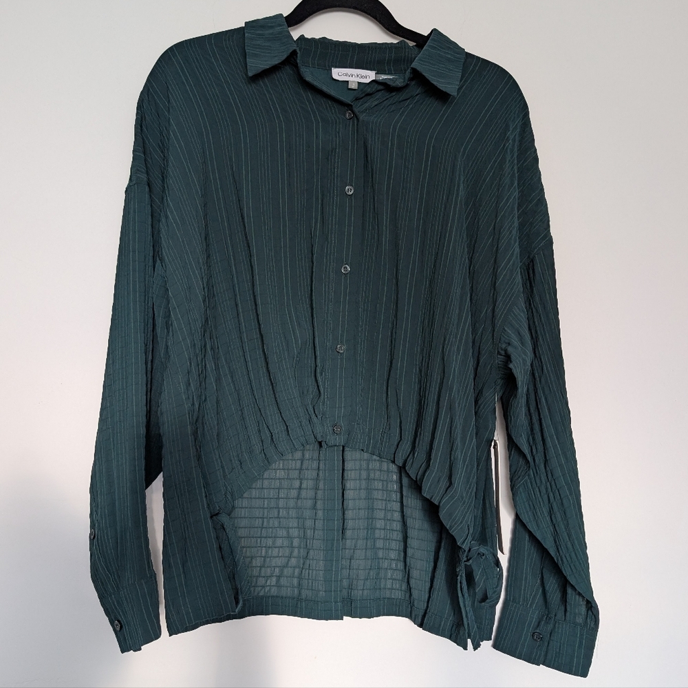 Forest Green Cropped Tie Front Hem Button Down Blouse
